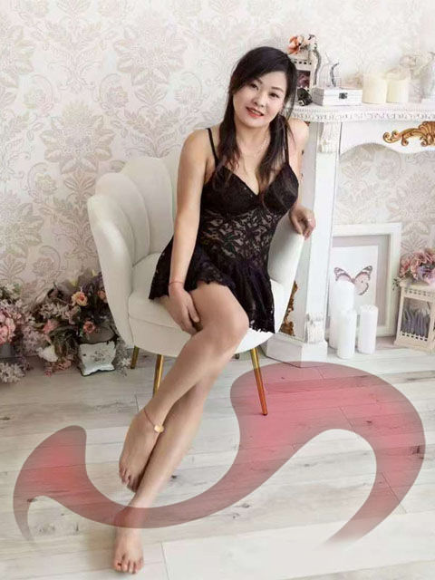 Asia Girls: Bild Asia Girl Nina in Wien