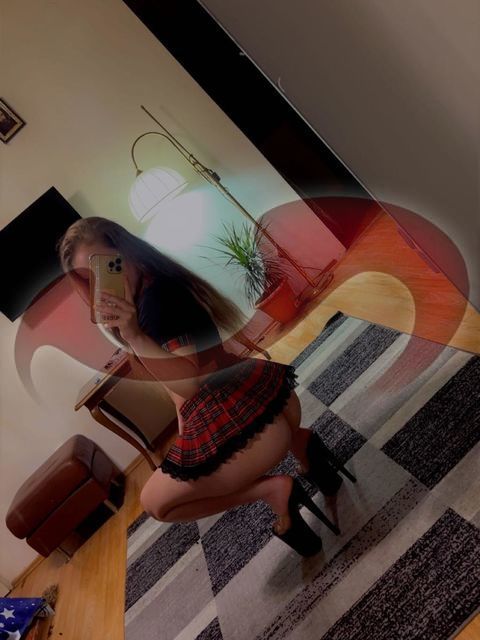 Girls | Models | Callgirls: Bild Ioana in Wals/Salzburg