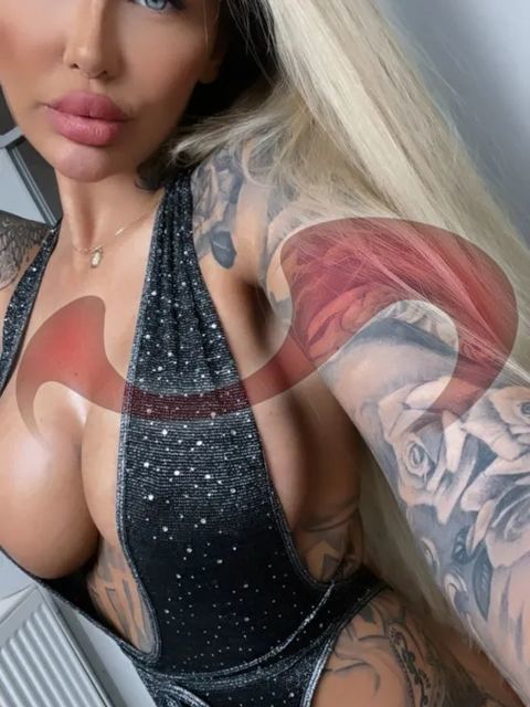 Girls | Models | Callgirls: Bild Lena in Pasching