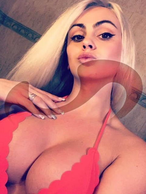 Girls | Models | Callgirls: Bild Ts Melissa in Ottensheim