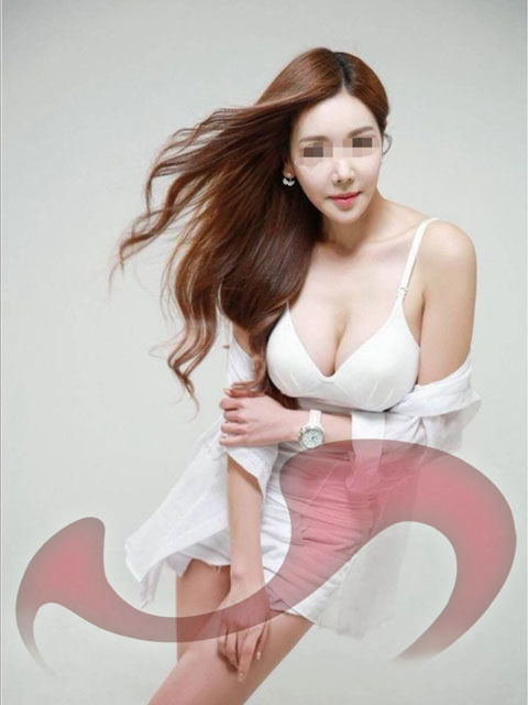 Girls | Models | Callgirls: Bild Yang Yang China in St. Valentin