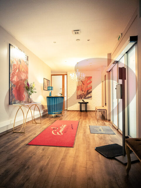 Sex Jobs | Erotik Immobilien: Bild Emotion Wellness / Sensual Emotion  sucht Rezeptionistin  in Wien  Sex Jobs | Erotik Immobilien: Bild Emotion Wellness / Sensual Emotion  sucht Rezeptionistin  in Wien