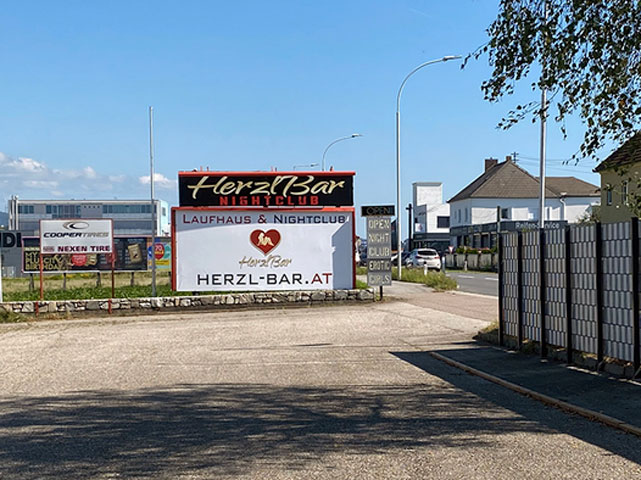 Laufhaus | Laufh�user: Bild Laufhaus & Nightclub - HERZL BAR in Leonding