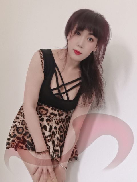 - Asia Girls: Asia Girl Luxi in Wien / Wien , Triester Straße 37