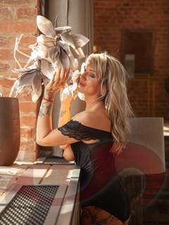  Elisabeta  in Oberösterreich  / Haid bei Ansfelden , Wiener Strae 33 