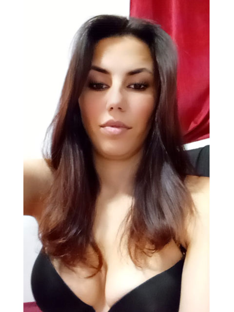  - Girls | Models | Callgirls:  ANNA - NEU IM HAUS!  in Oberösterreich  / Linz , Bckermhlweg / TOREINFAHRT ZU RUBENSSTRASSE 45 A / 