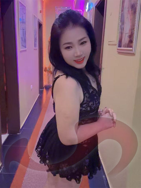  - Asia Girls:  Asia Girl Lisa  in Wien  / Wien , Illekgasse 9 