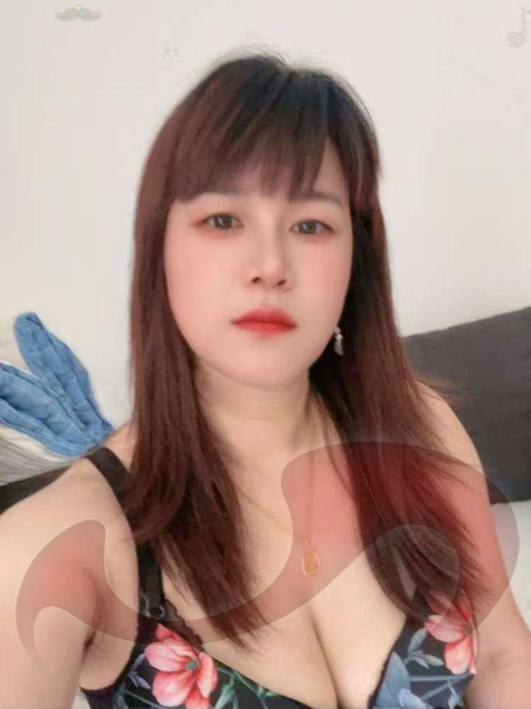  Asia Girl Lucy  in Wien  / Wien ,  Floridsdorfer Hauptstra�e 31 